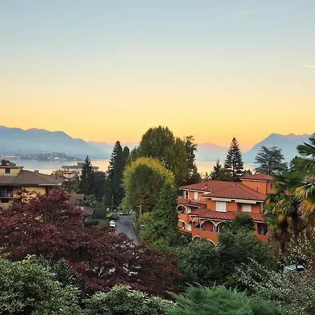 Daire Sunset Lakeview Small Paradise Stresa